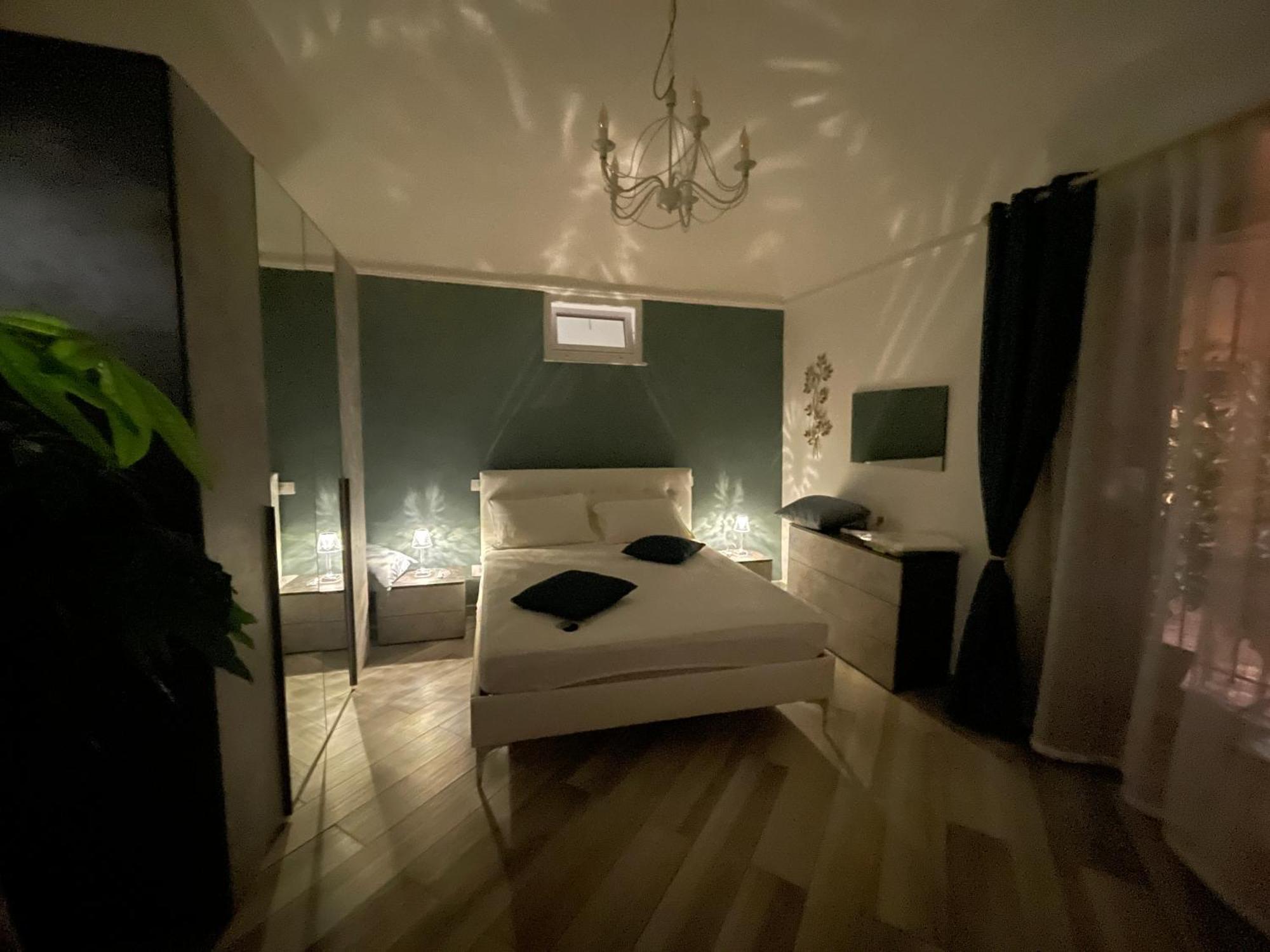 Апартаменты La Casa Dell Alfiere Катания Экстерьер фото